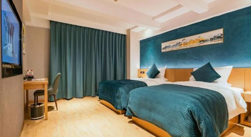 Bed in Xian Katie Eastman Hotel