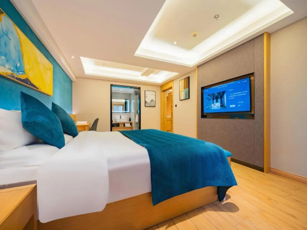 Bed in Xian Katie Eastman Hotel