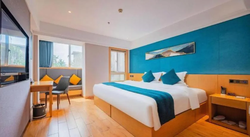 Bed in Xian Katie Eastman Hotel