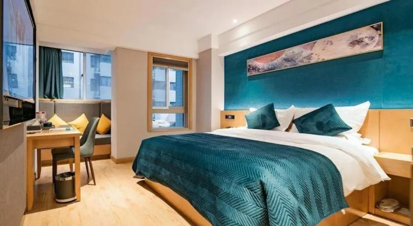 Bed in Xian Katie Eastman Hotel