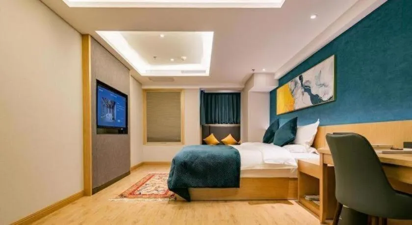 Bed in Xian Katie Eastman Hotel