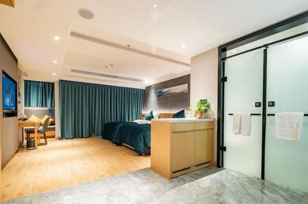 Xian Katie Eastman Hotel