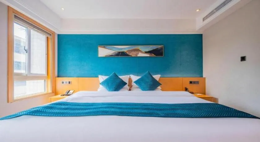 Bed in Xian Katie Eastman Hotel