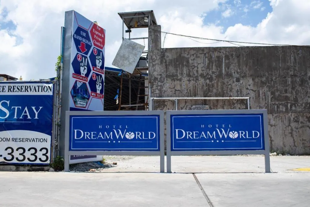 Hotel Dream World Las Pinas