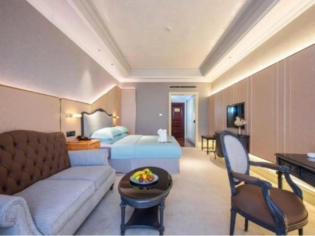 Bed in Zhejiang D.H Hotel