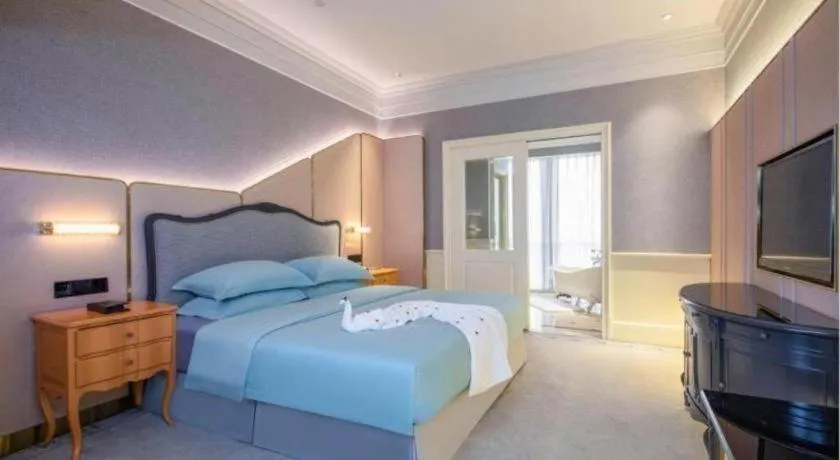 Bed in Zhejiang D.H Hotel