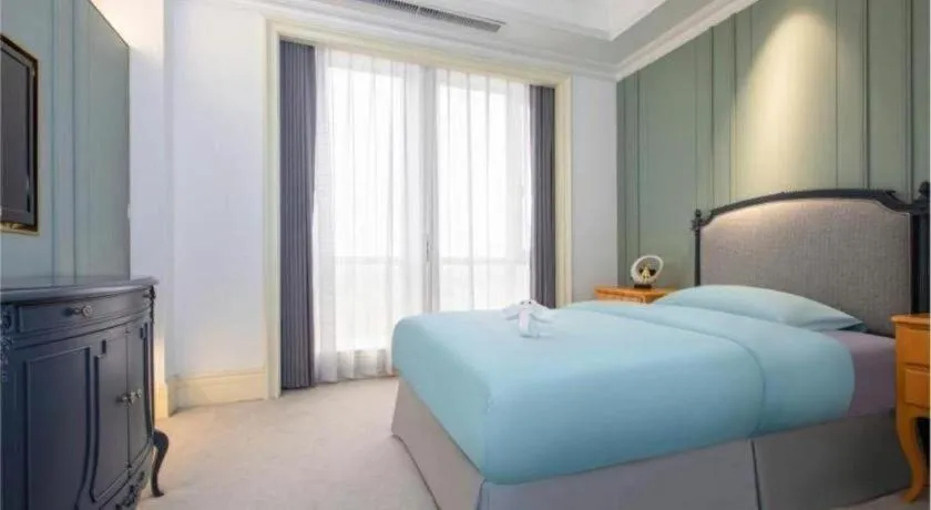 Bed in Zhejiang D.H Hotel