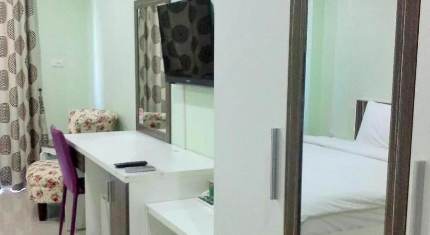 Bed in Chevasai Huahin Hotel