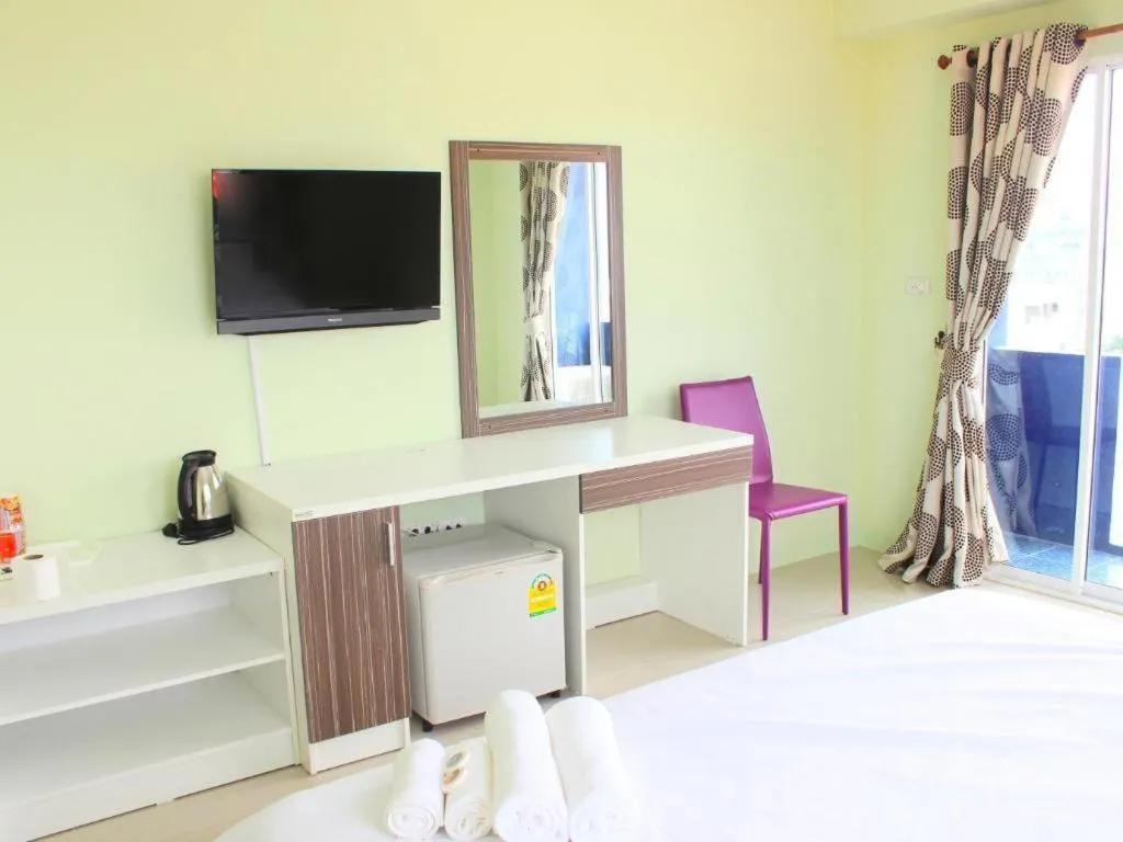 Bed in Chevasai Huahin Hotel