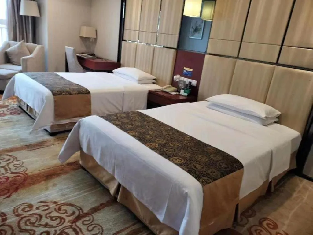 Bed in Chengdu Antai Century Hotel