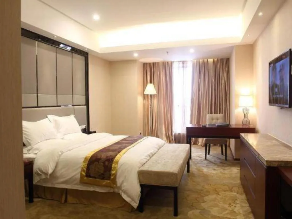 Bed in Chengdu Antai Century Hotel