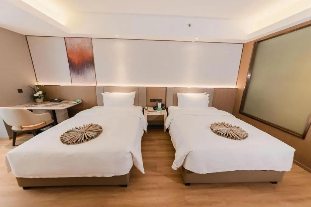 Bed in Chengdu Antai Century Hotel