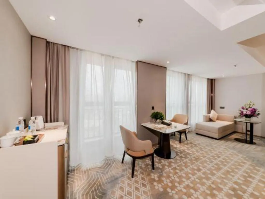 Chengdu Antai Century Hotel