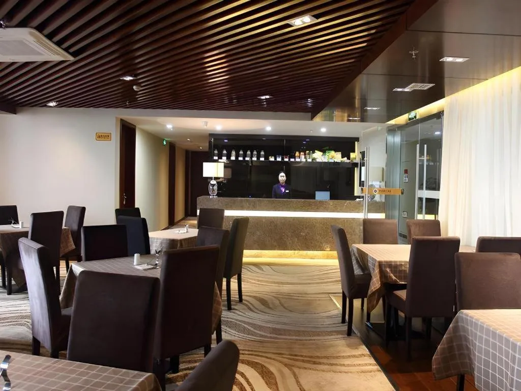 Chengdu Antai Century Hotel