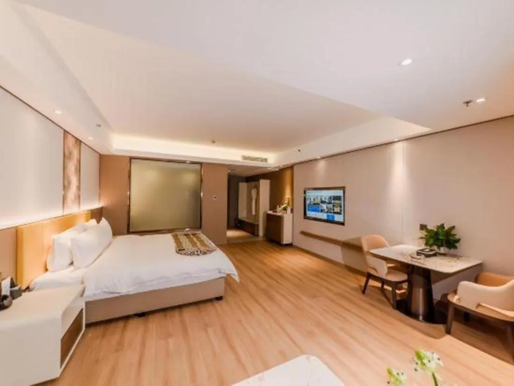 Bed in Chengdu Antai Century Hotel