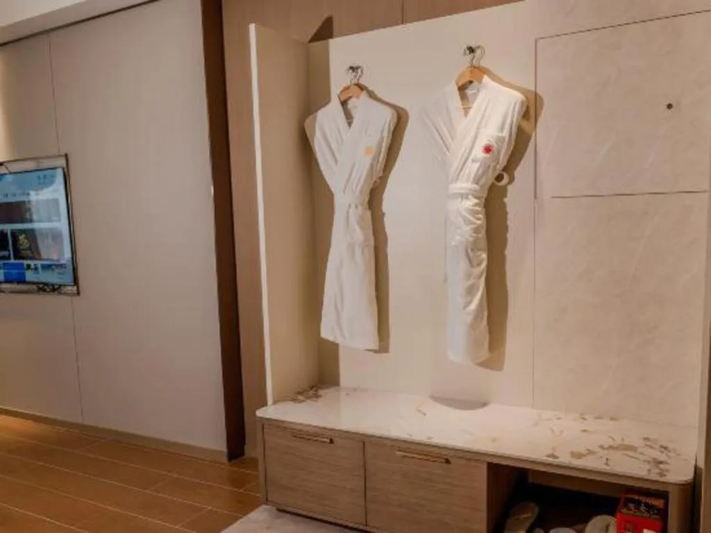 Chengdu Antai Century Hotel