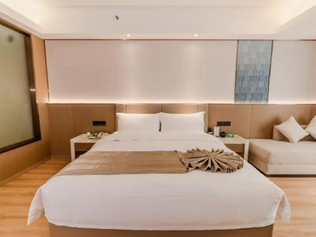 Bed in Chengdu Antai Century Hotel