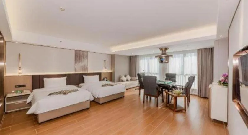 Bed in Chengdu Antai Century Hotel