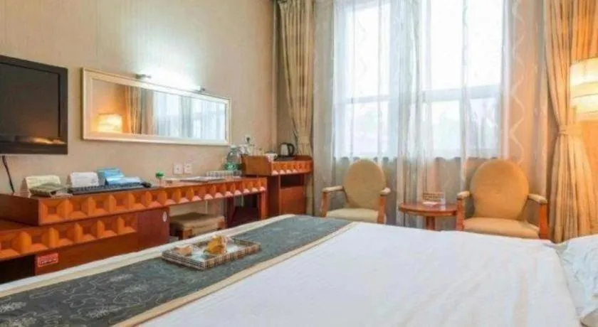 Bed in Pingdingshan Feixing Crowne Plaza Hotel