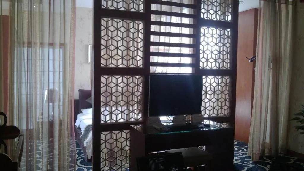 Pingdingshan Feixing Crowne Plaza Hotel