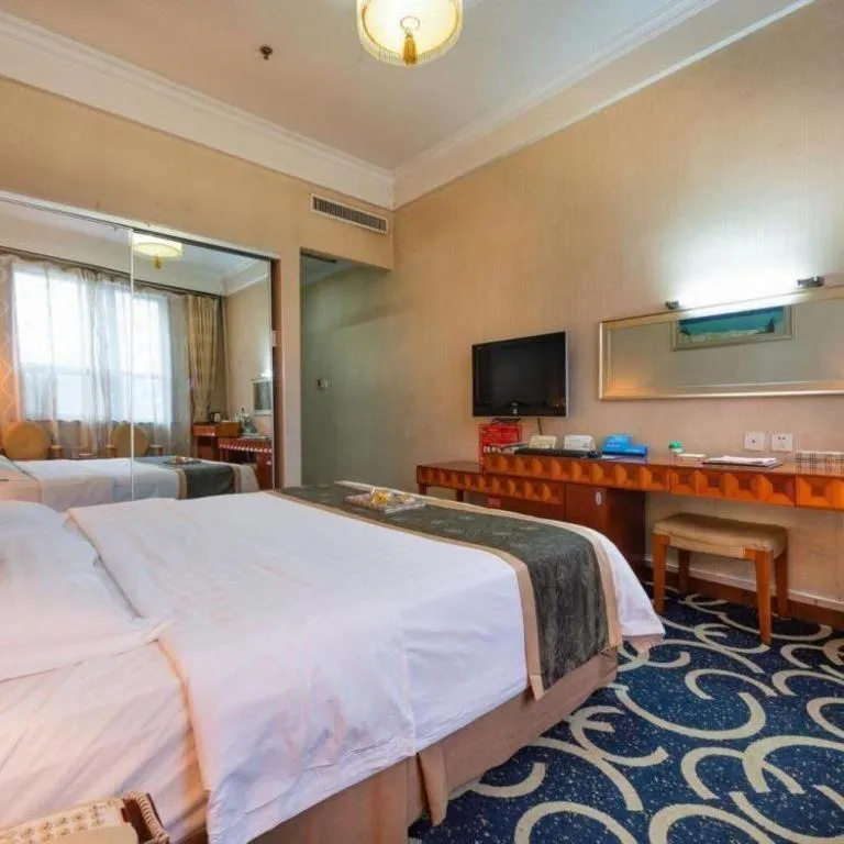 Bed in Pingdingshan Feixing Crowne Plaza Hotel