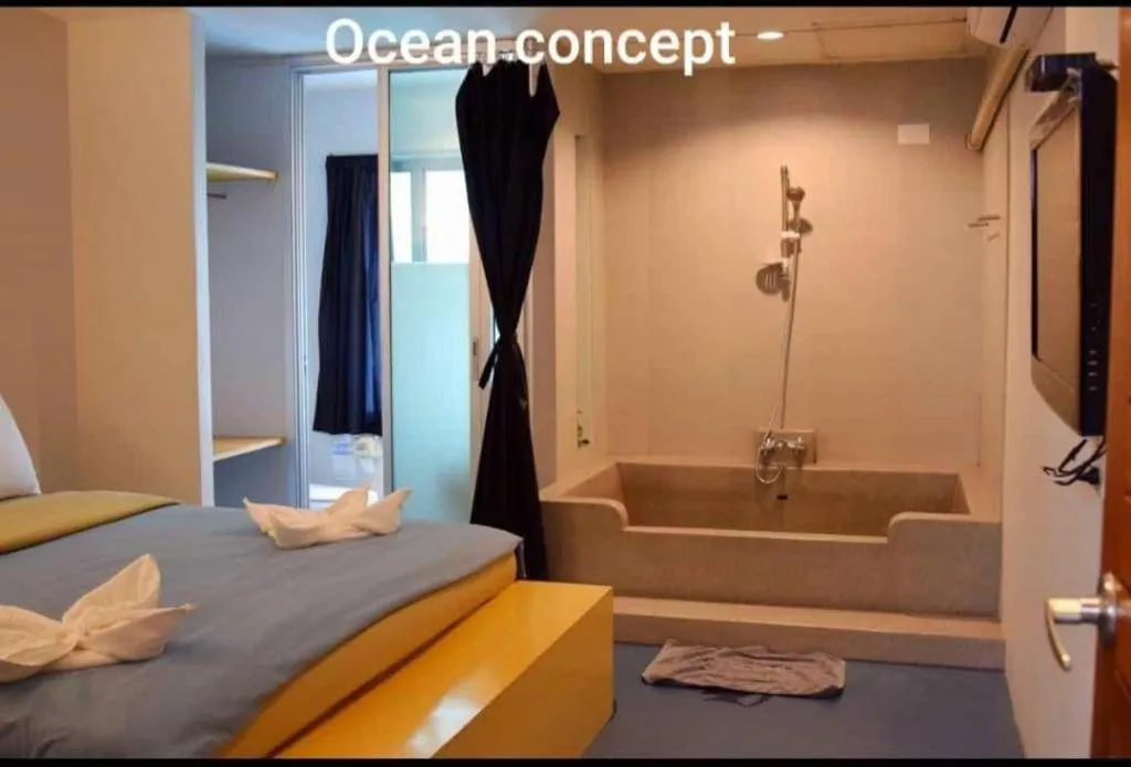 Bed in Z2 Boutique Hotel