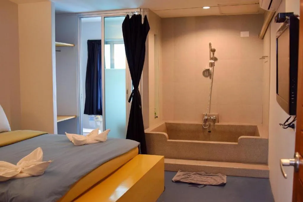 Bed in Z2 Boutique Hotel