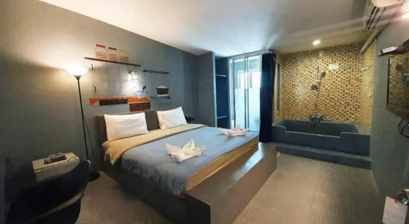 Bed in Z2 Boutique Hotel