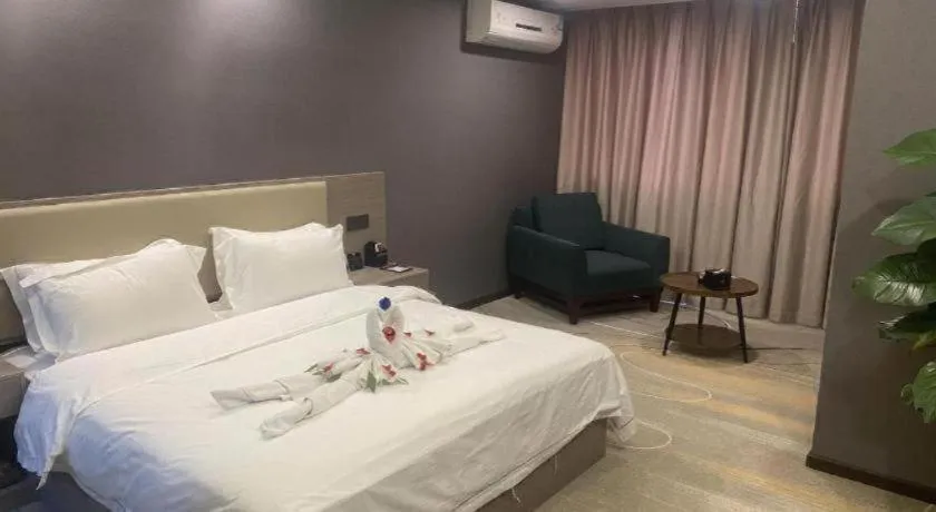 Bed in Wuhan Yamao Hengsheng Hotel