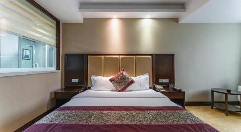 Bed in Wuhan Yamao Hengsheng Hotel