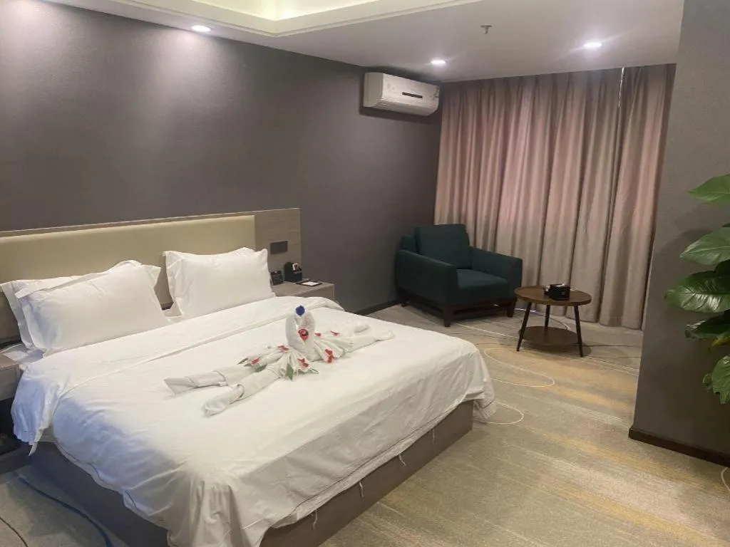 Bed in Wuhan Yamao Hengsheng Hotel