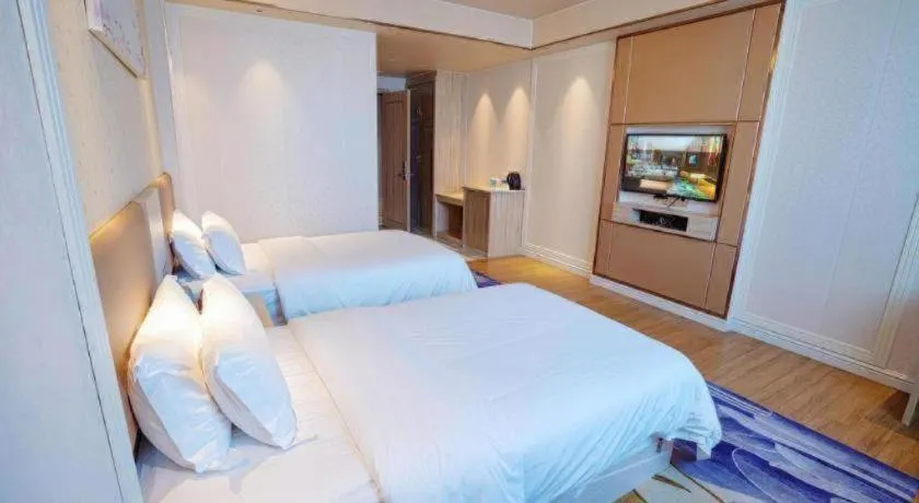 Bed in Quanzhou Binhai Hotel
