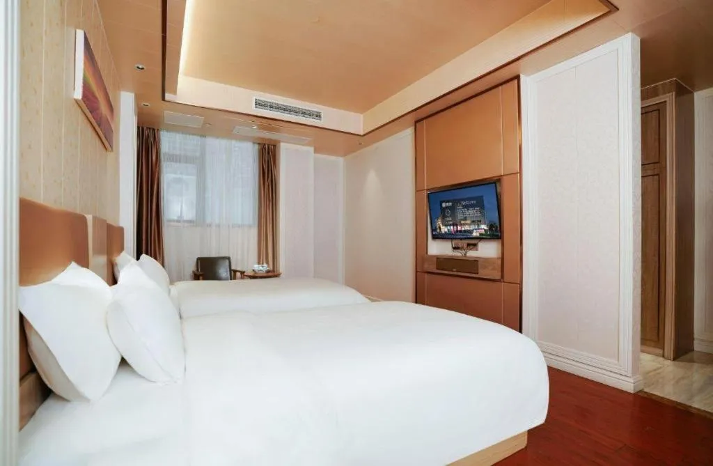 Bed in Quanzhou Binhai Hotel