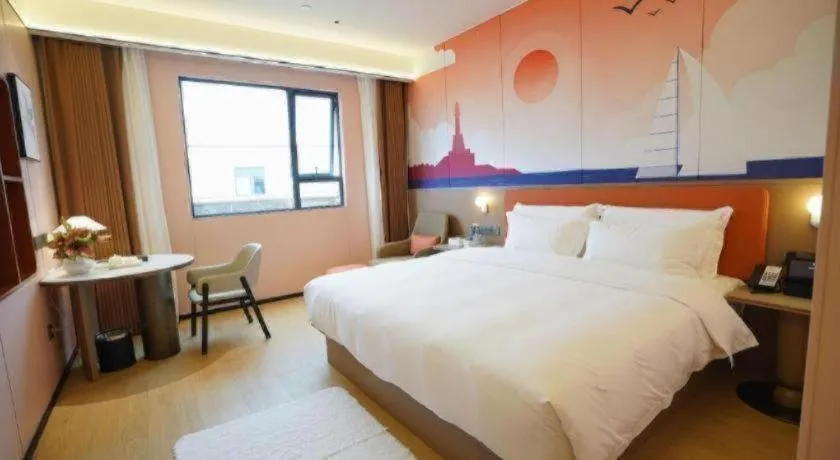 Bed in Quanzhou Binhai Hotel