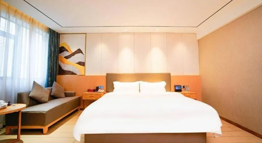 Bed in Quanzhou Binhai Hotel