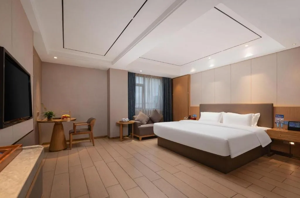 Bed in Quanzhou Binhai Hotel