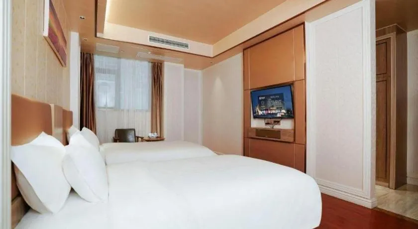 Bed in Quanzhou Binhai Hotel