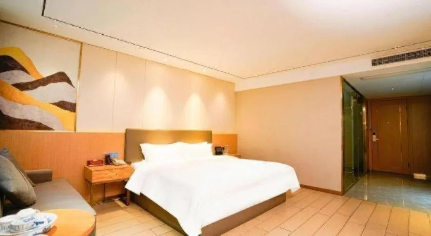 Bed in Quanzhou Binhai Hotel