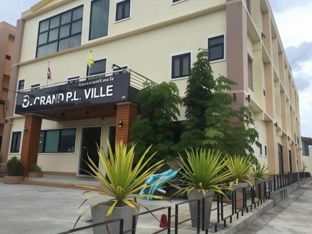 Grand PL Ville Hotel