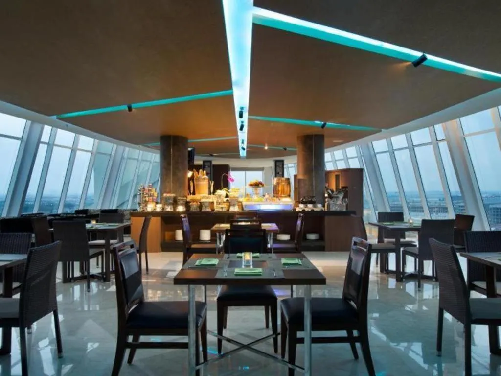 Hotel Santika Premiere Kota Harapan Indah