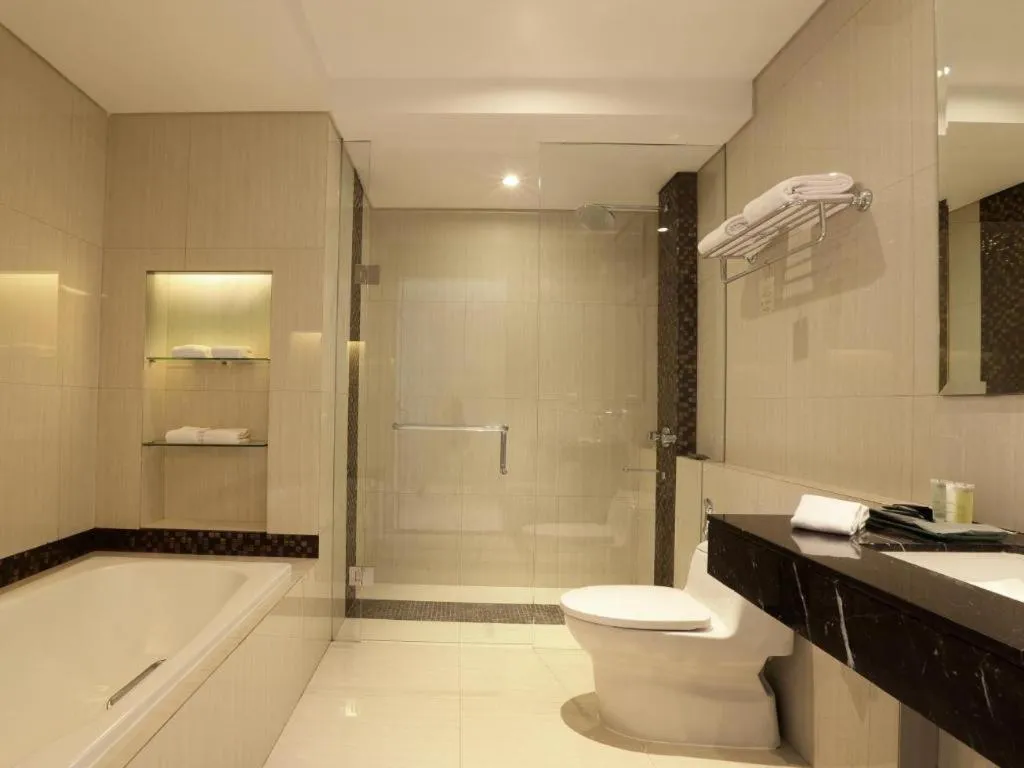 Hotel Santika Premiere Kota Harapan Indah