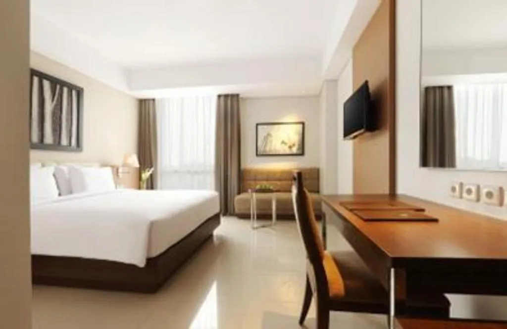 Bed in Hotel Santika Premiere Kota Harapan Indah