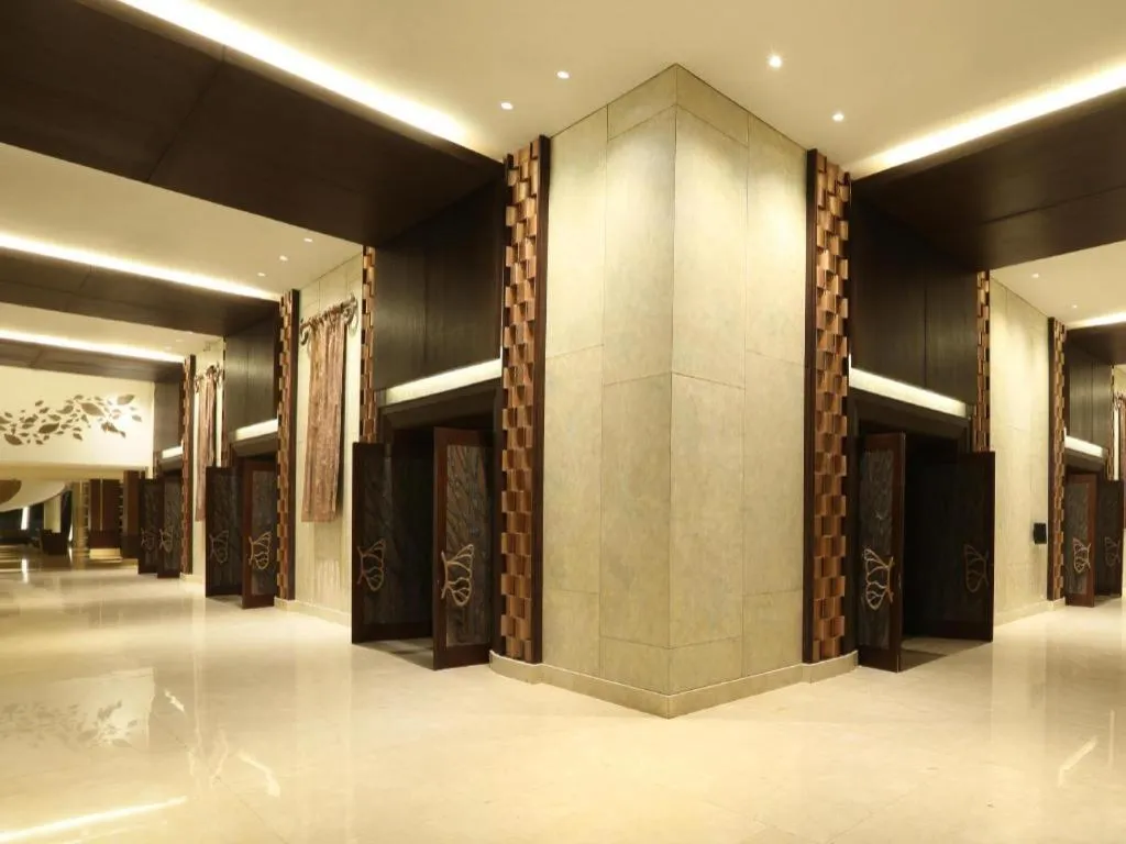 Hotel Santika Premiere Kota Harapan Indah