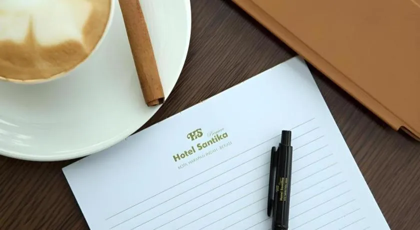 Hotel Santika Premiere Kota Harapan Indah
