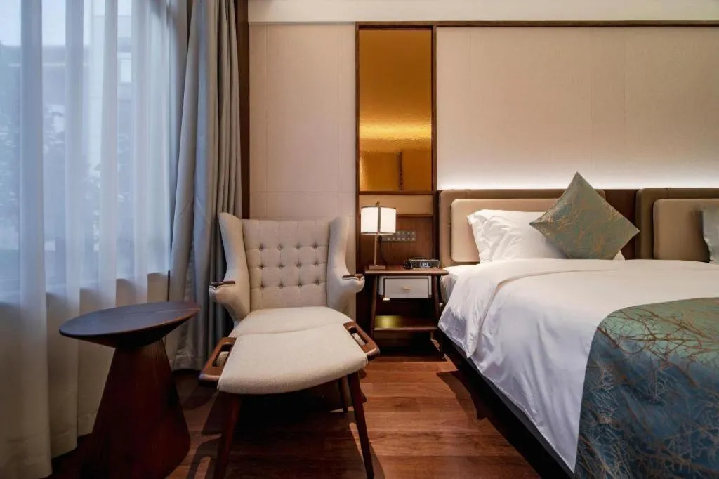 Bed in Dongguan Yingbin Hotel