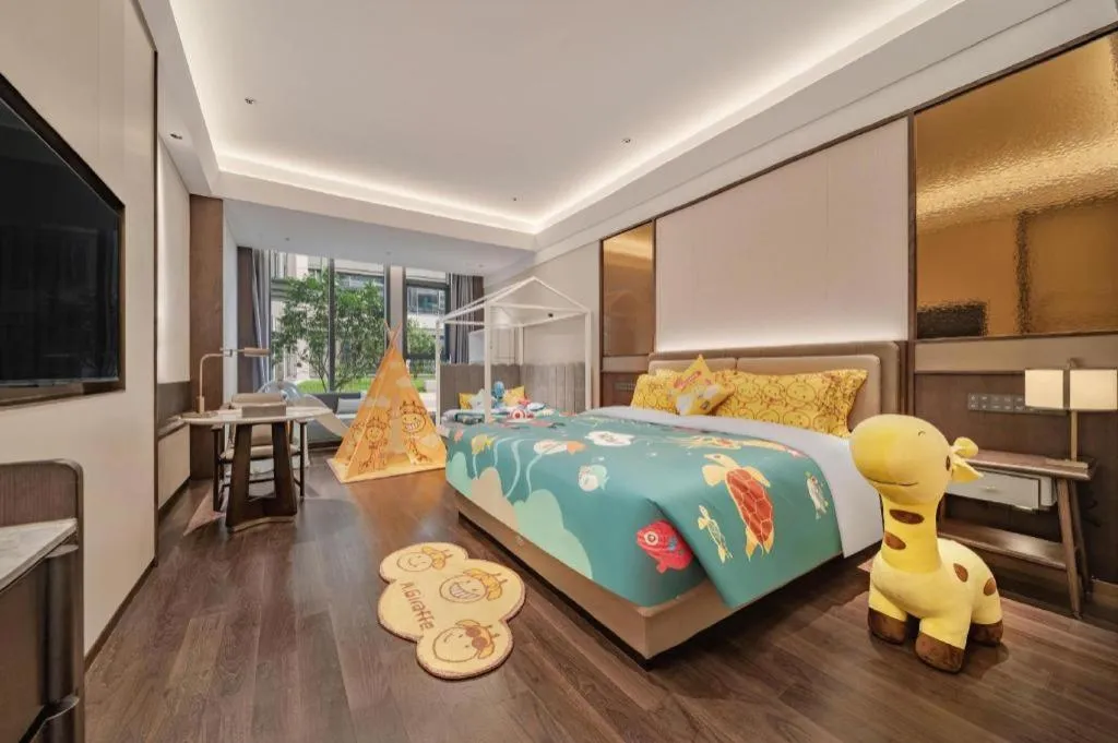 Bed in Dongguan Yingbin Hotel