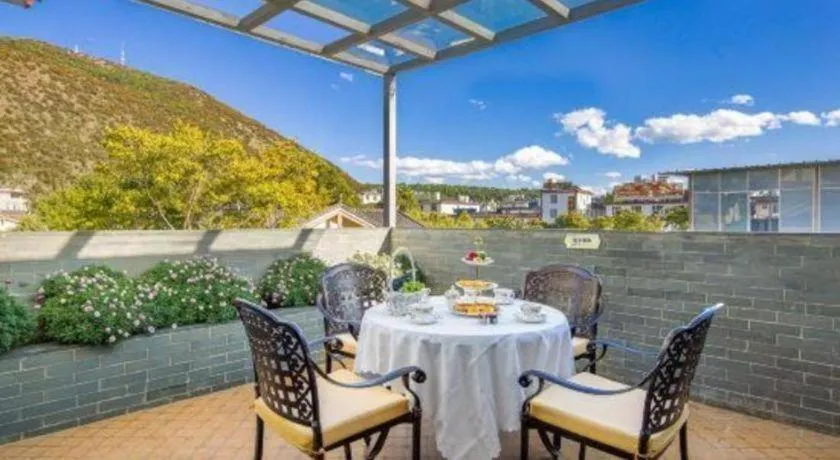 Lijiang Ziyue Hotel