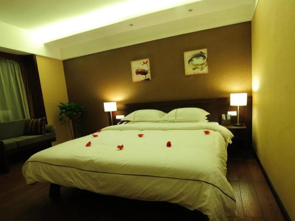 Bed in Lijiang Ziyue Hotel