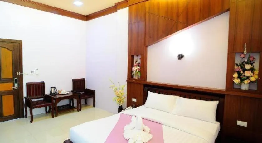 Bed in Chodkamol Place 57