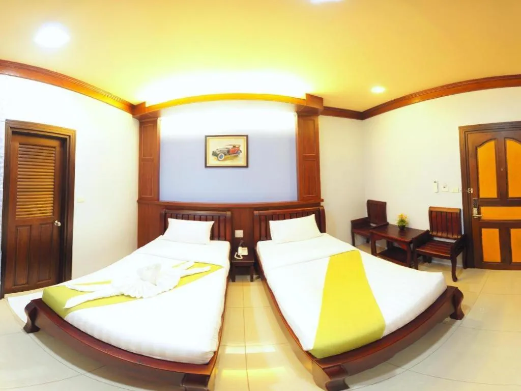 Bed in Chodkamol Place 57